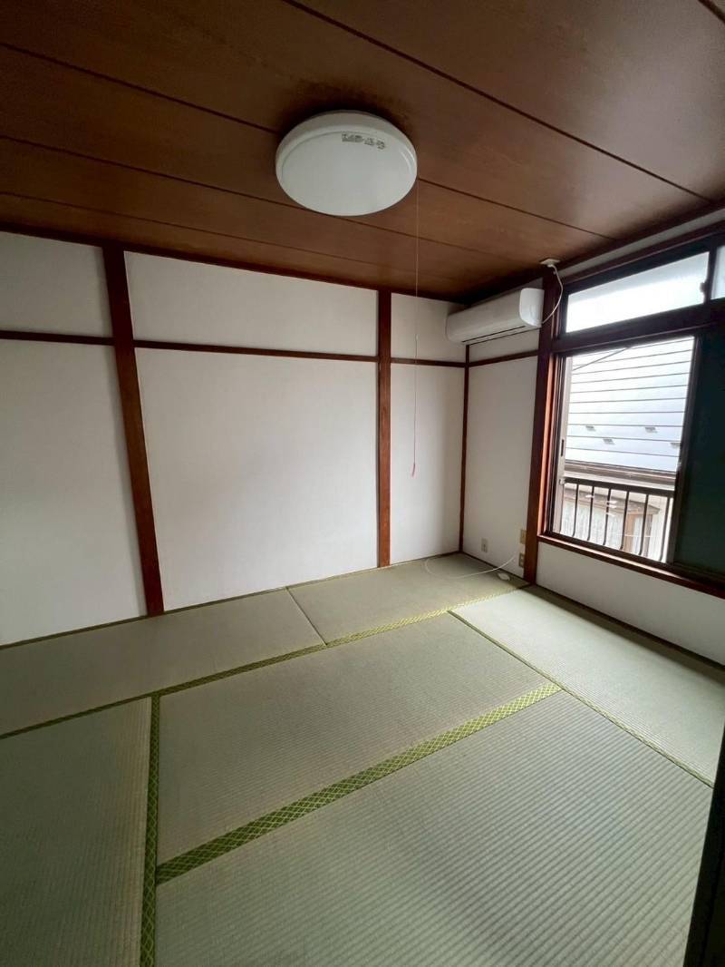 アローハイツ 206号室 室内