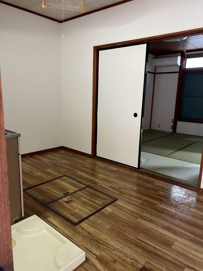 アローハイツ 206号室 室内