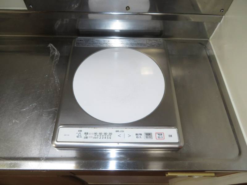 エトワール若葉町 305号室 室内