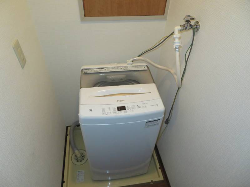 エトワール若葉町 305号室 室内